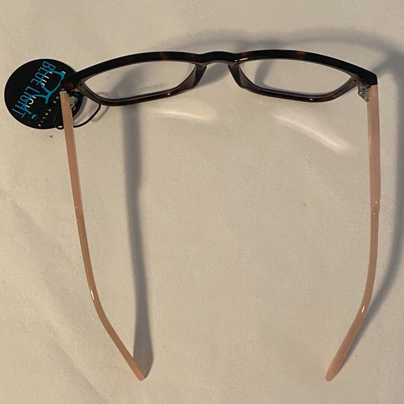 Quay Hardwire Cat Eye Blue Light Screen Glasses - Picture 10 of 14